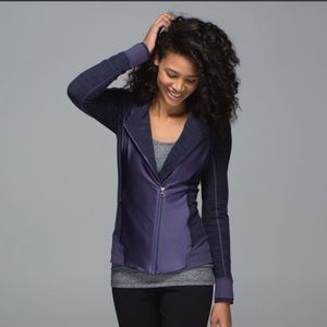 Lululemon Emerge Renewed Jacket purple zip up